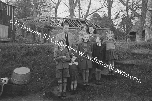 MR.DOWDS(FORESTRY) & FAMILY BEFORE LEAVING